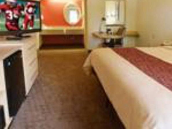 Red Roof Motel 2*
